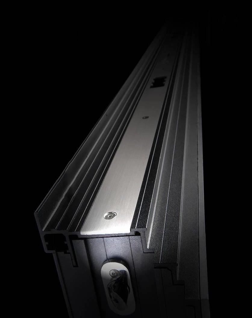 Do you know about the anti-theft and explosion-proof cast aluminum doors?